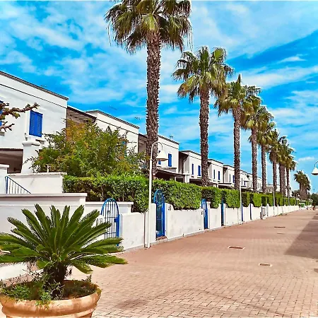 Villa In Villaggio Porto Cesareo Exterior photo