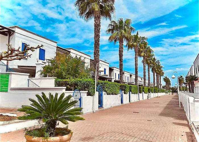 Villa In Villaggio